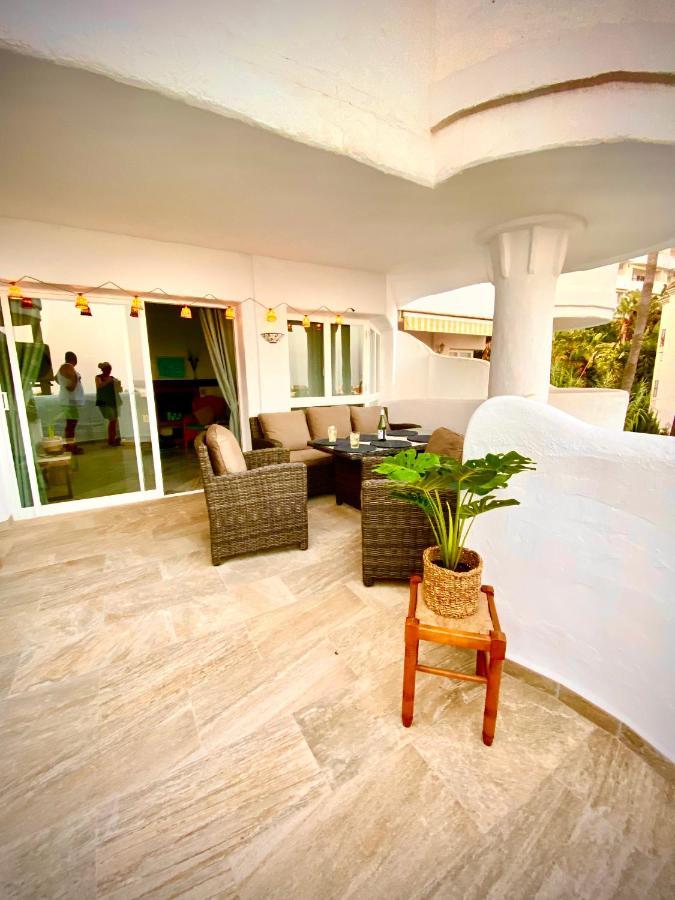 Casa De Las Palmas Sitio de Calahonda エクステリア 写真