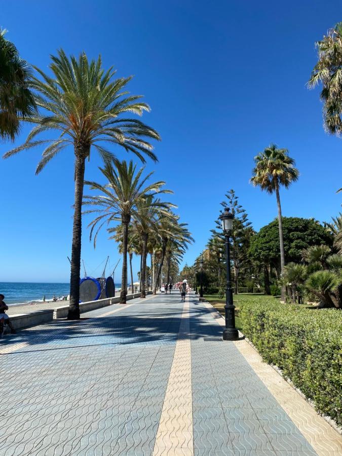 Casa De Las Palmas Sitio de Calahonda エクステリア 写真